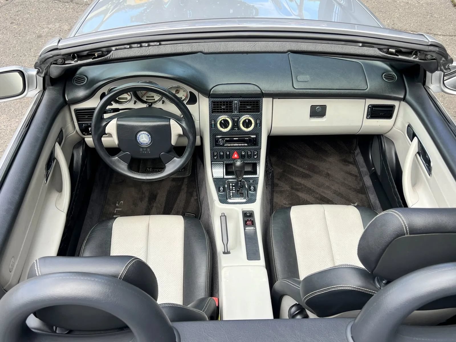 Used 1999 Mercedes-Benz SLK 230 image 11
