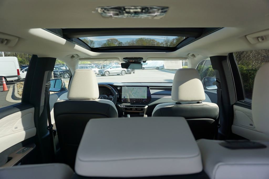 Used 2023 Lexus RX 350 AWD w/ Accessory Package (Z1) image 36