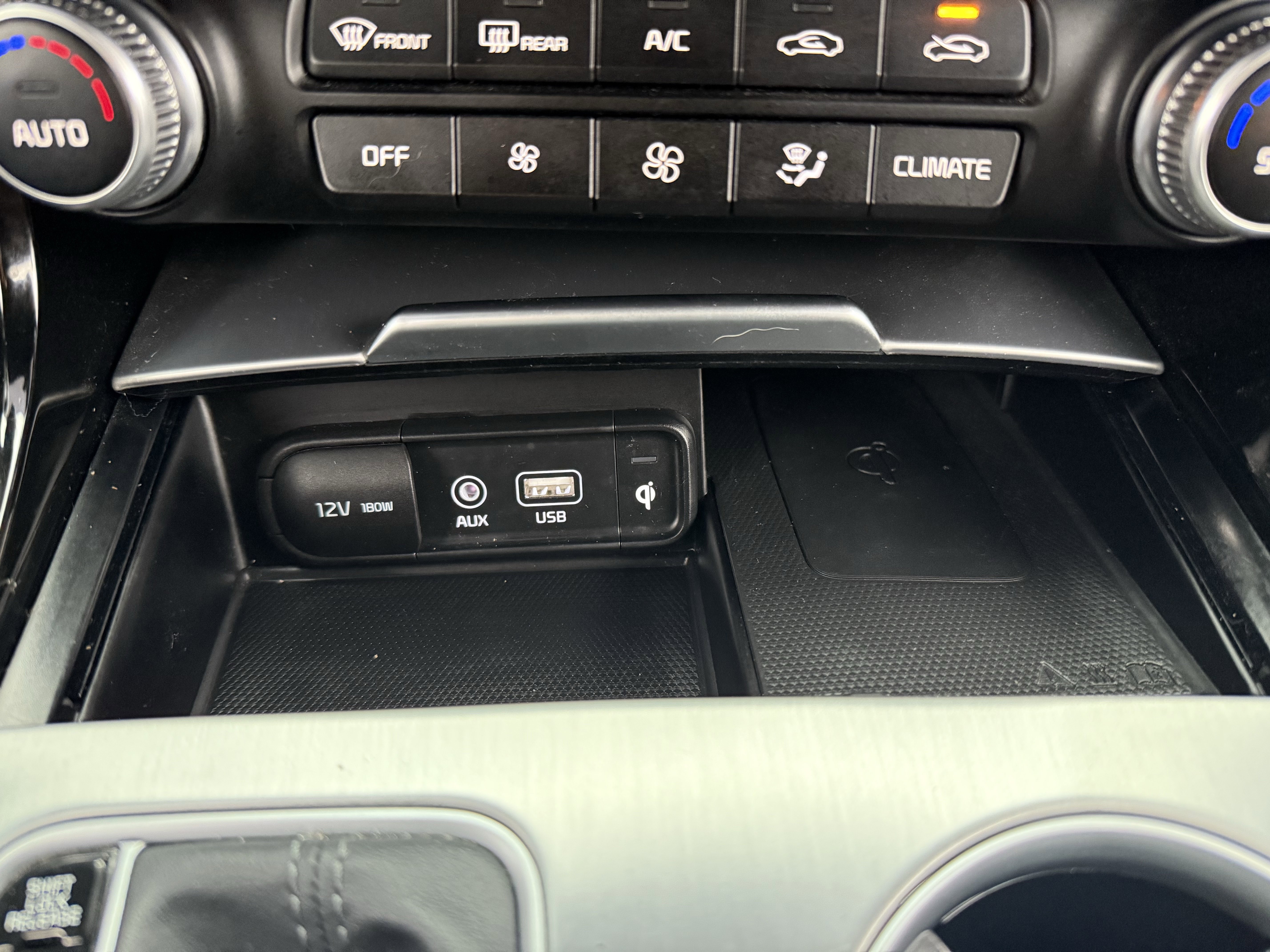 Used 2020 Kia Stinger GT image 27