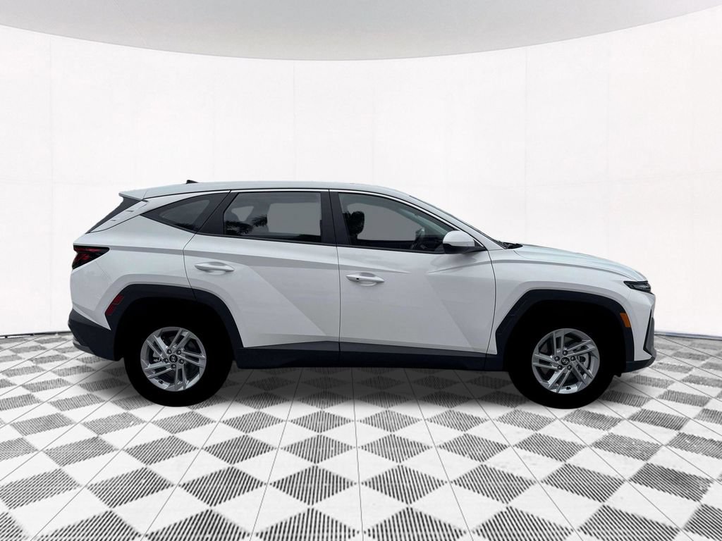 New 2026 Hyundai Tucson SE FWD image 13