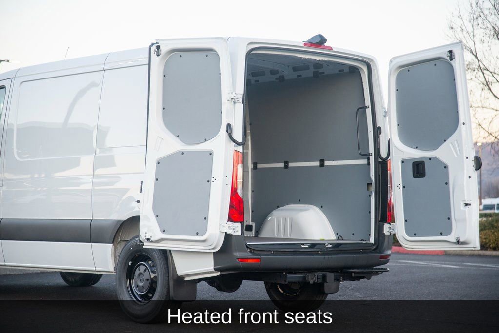 Used 2025 Mercedes-Benz Sprinter 2500 image 21