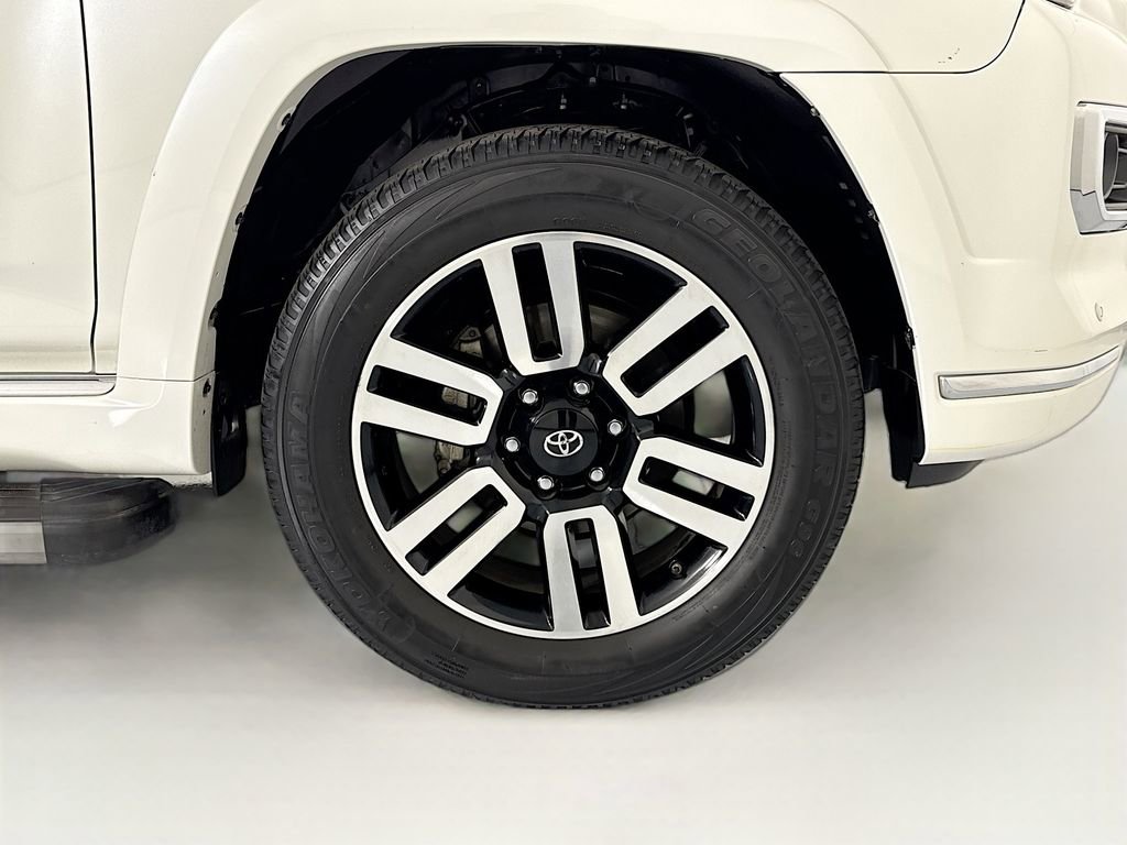 Used 2021 Toyota 4Runner Limited image 33