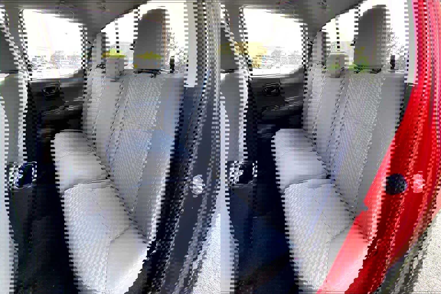 Used 2021 Toyota Tacoma SR w/ SR Convenience Package RWD image 19