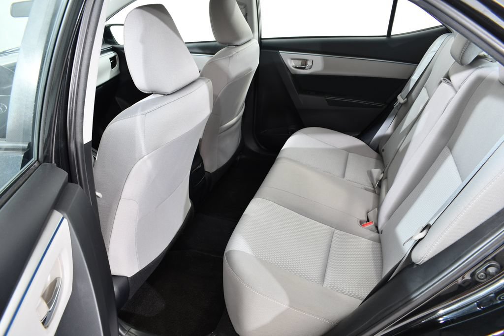 Used 2016 Toyota Corolla LE FWD image 16