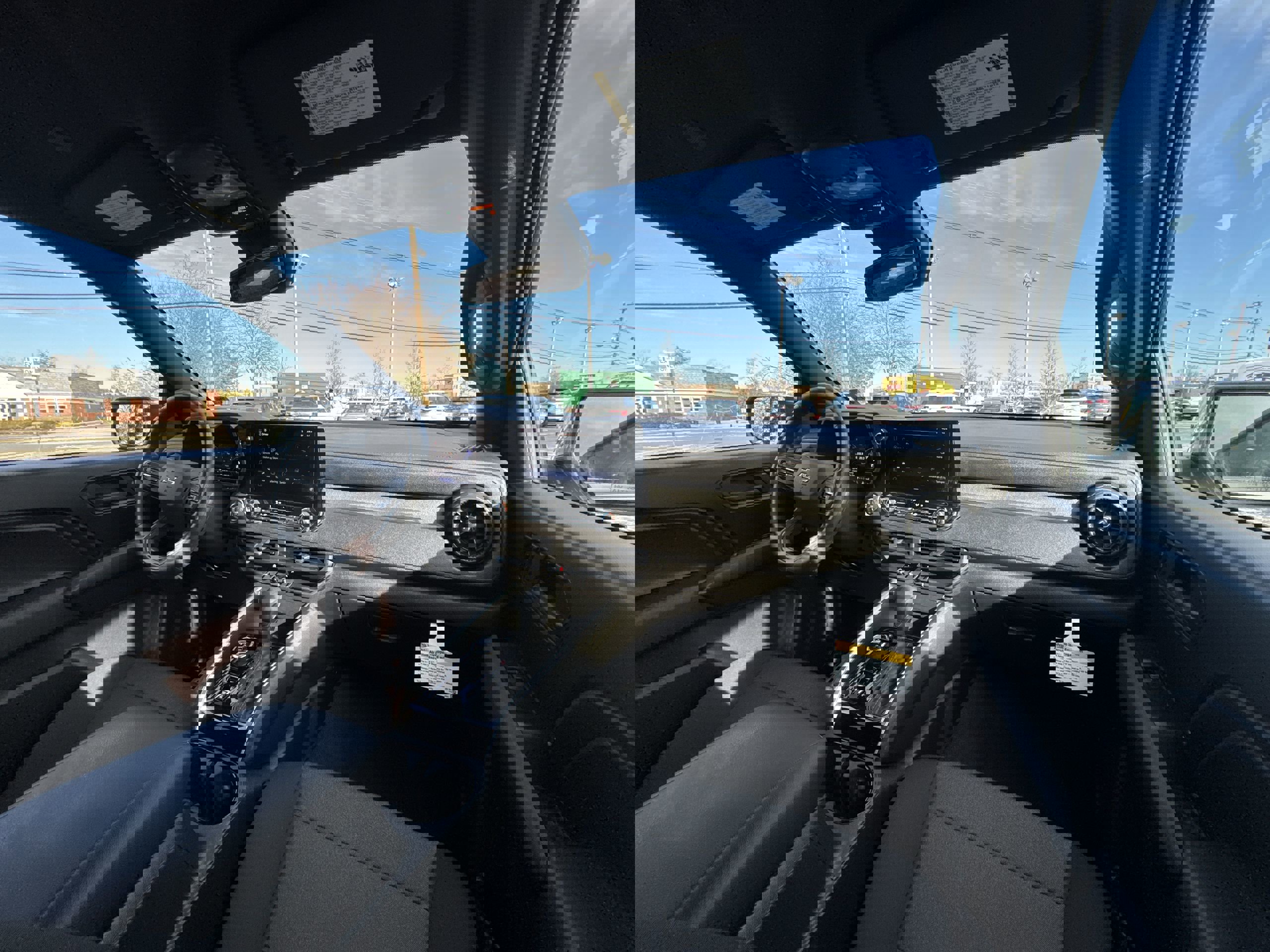 Used 2025 Chevrolet Colorado Trail Boss image 30