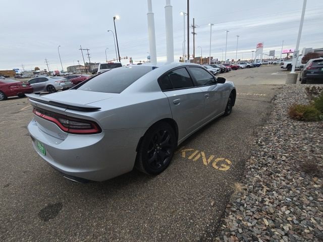 Used 2020 Dodge Charger SXT w/ Blacktop Package image 6
