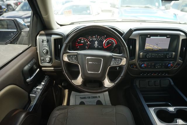 Used 2016 GMC Sierra 1500 Denali w/ Enhanced Driver Alert Package AWD/4WD image 22