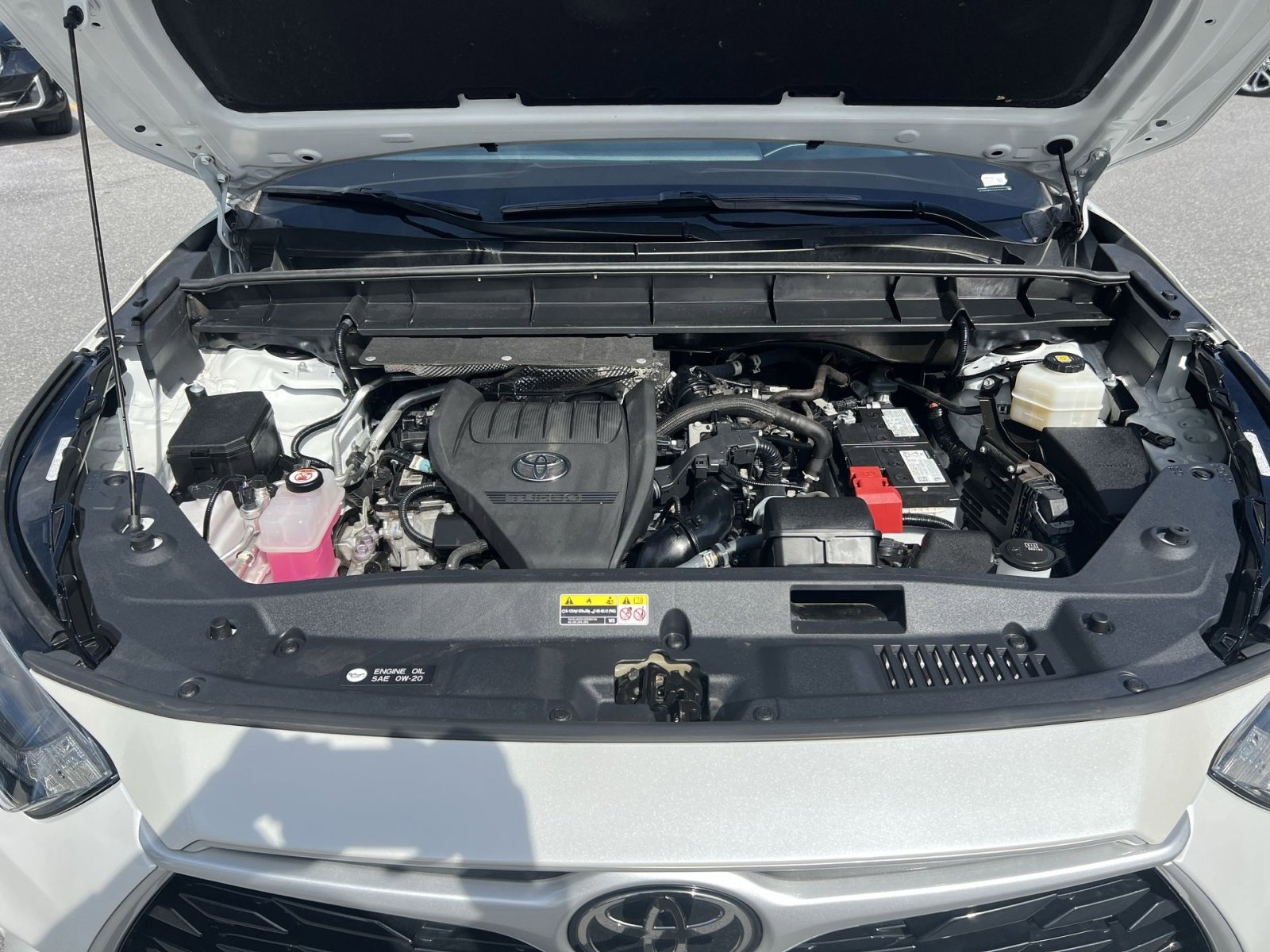 Used 2023 Toyota Highlander XLE AWD/4WD image 52