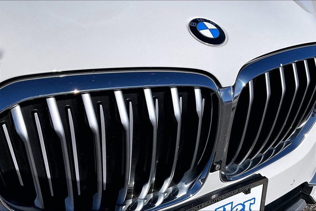 Used 2019 BMW X5 xDrive40i w/ Convenience Package image 28