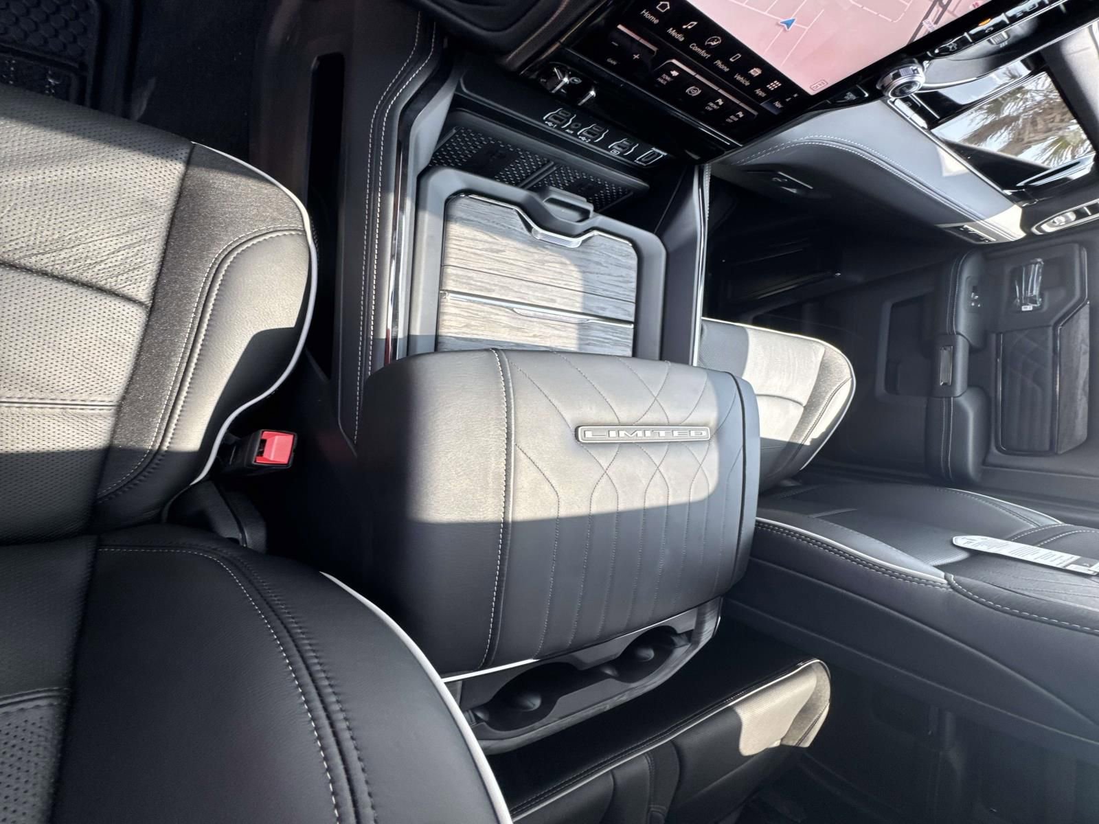 New 2026 RAM 2500 Limited AWD/4WD image 25