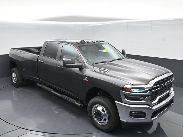 New 2026 RAM 3500 Tradesman AWD/4WD image 36