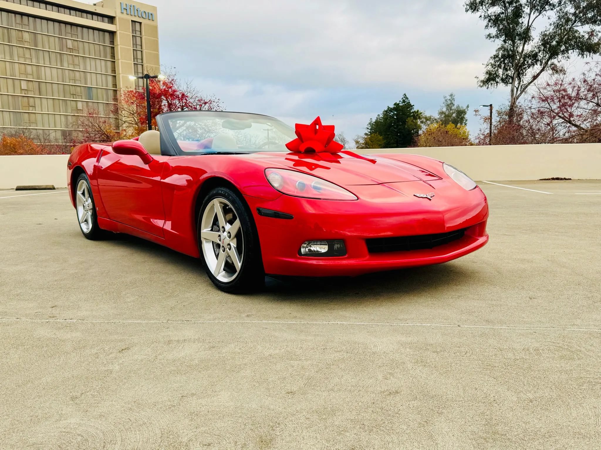Used 2006 Chevrolet Corvette Convertible w/ Preferred Equipment Group RWD image 40