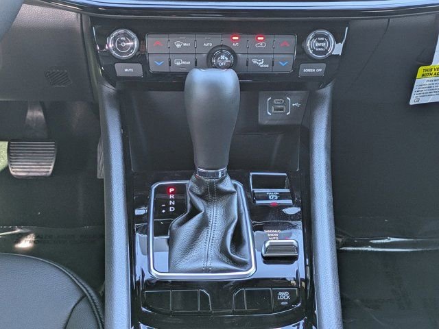 New 2026 Jeep Compass Latitude w/ Sun and Sound Group image 17