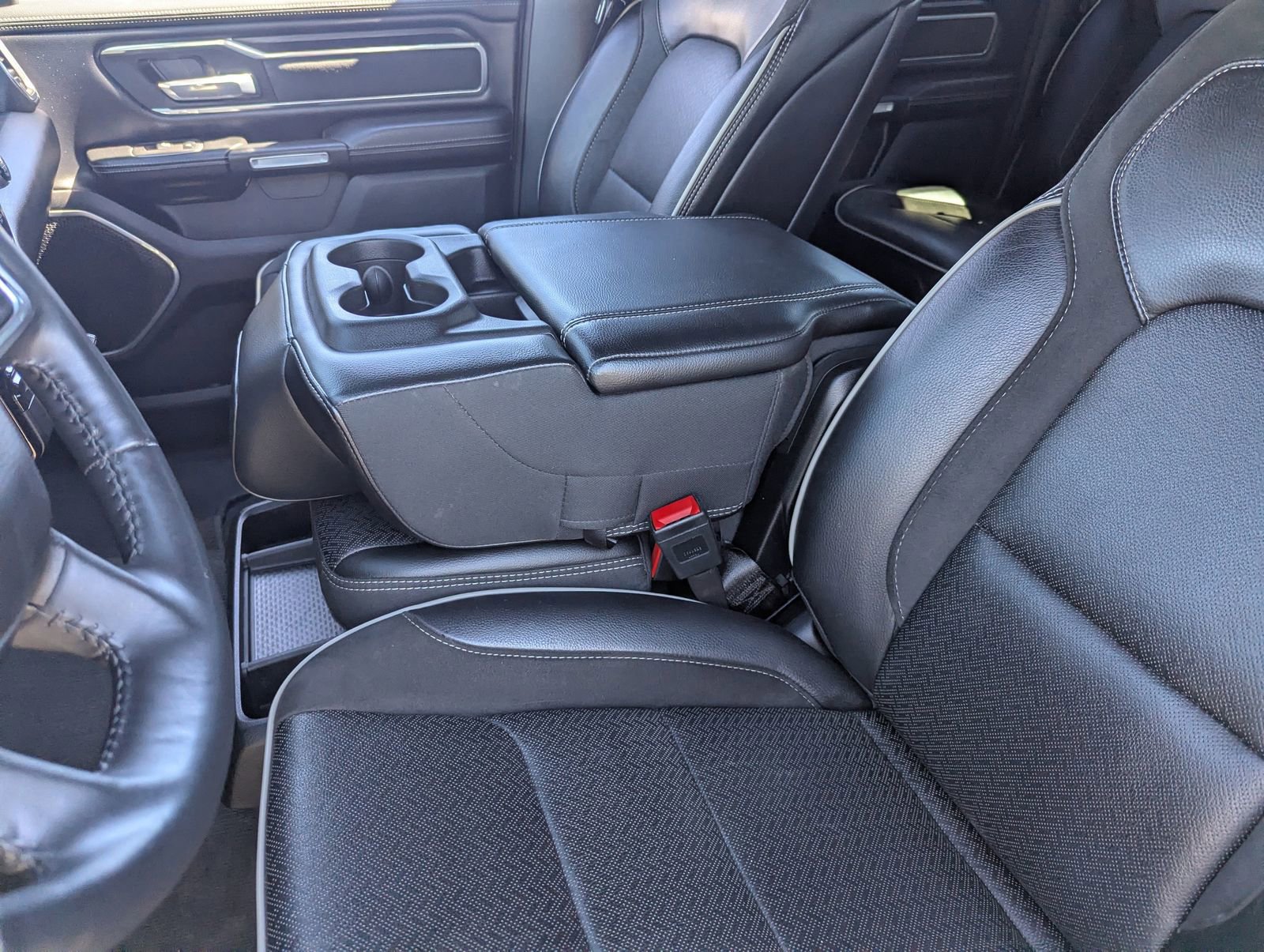 Used 2023 RAM 1500 Laramie image 19