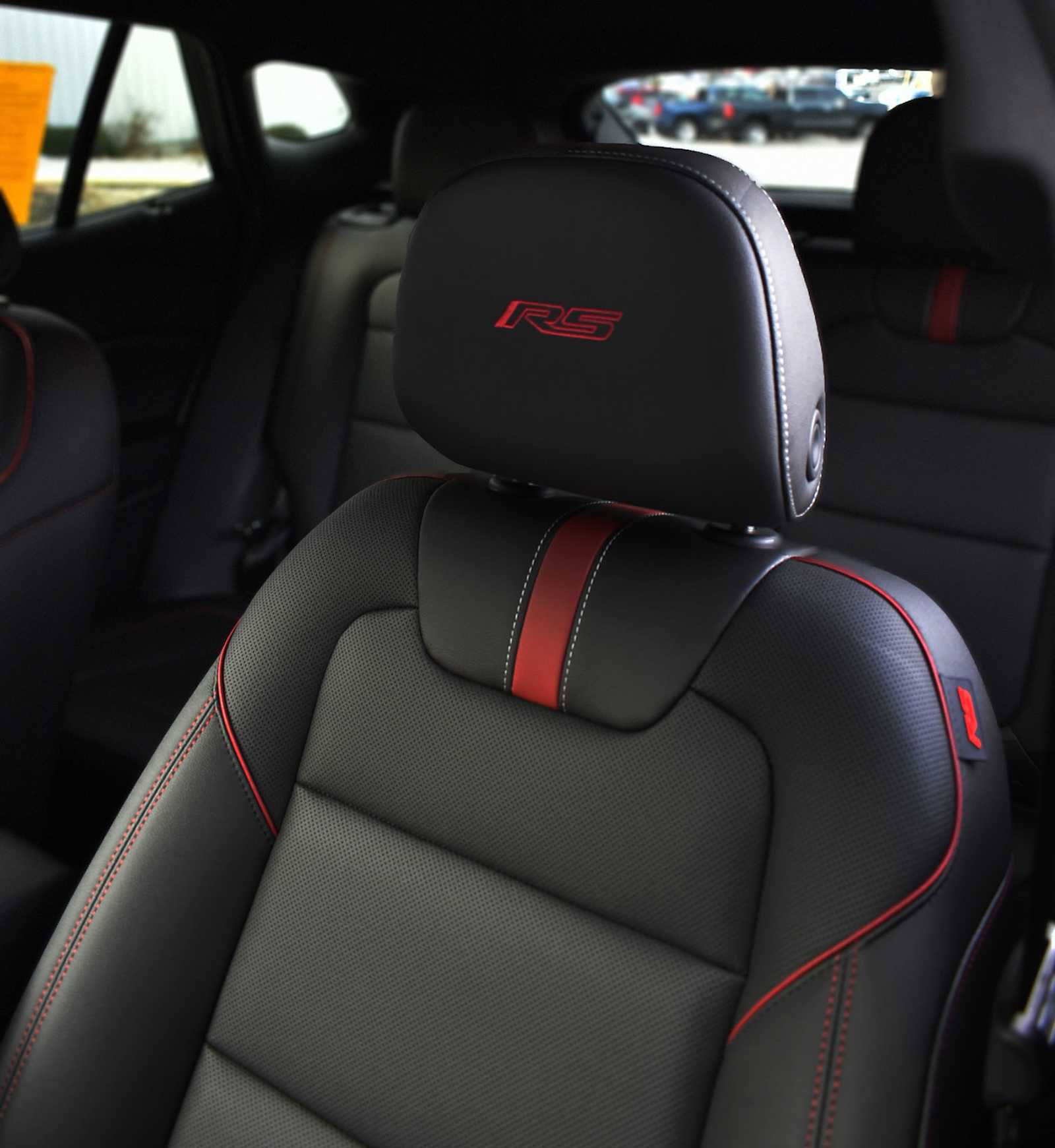 New 2026 Chevrolet Trax RS w/ Sunroof Package image 10