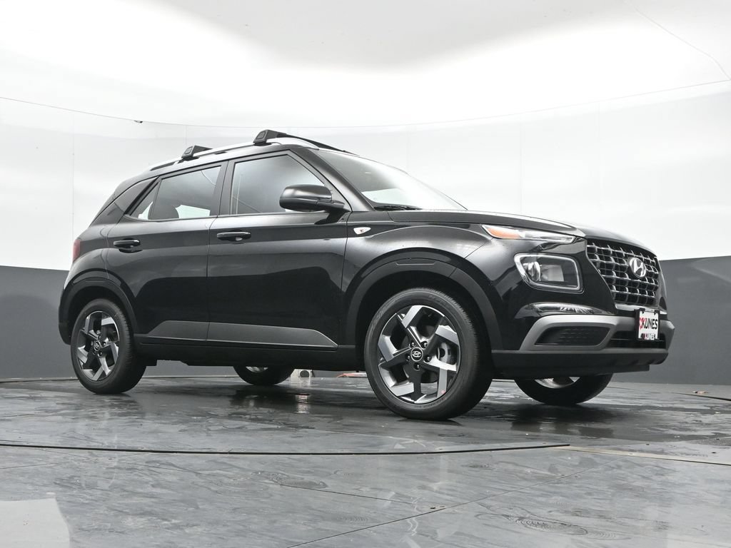 New 2026 Hyundai Venue SEL FWD image 46