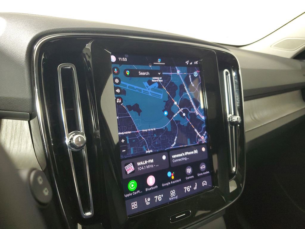 Used 2026 Volvo XC40 B5 Ultra w/ Protection Package Premier image 30