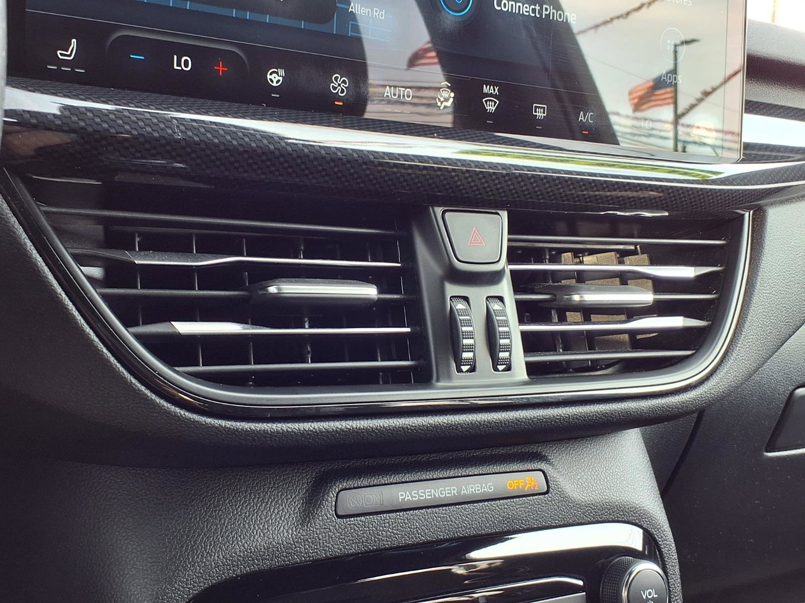 Used 2024 Ford Escape ST-Line w/ Tech Pack #1 AWD/4WD image 13