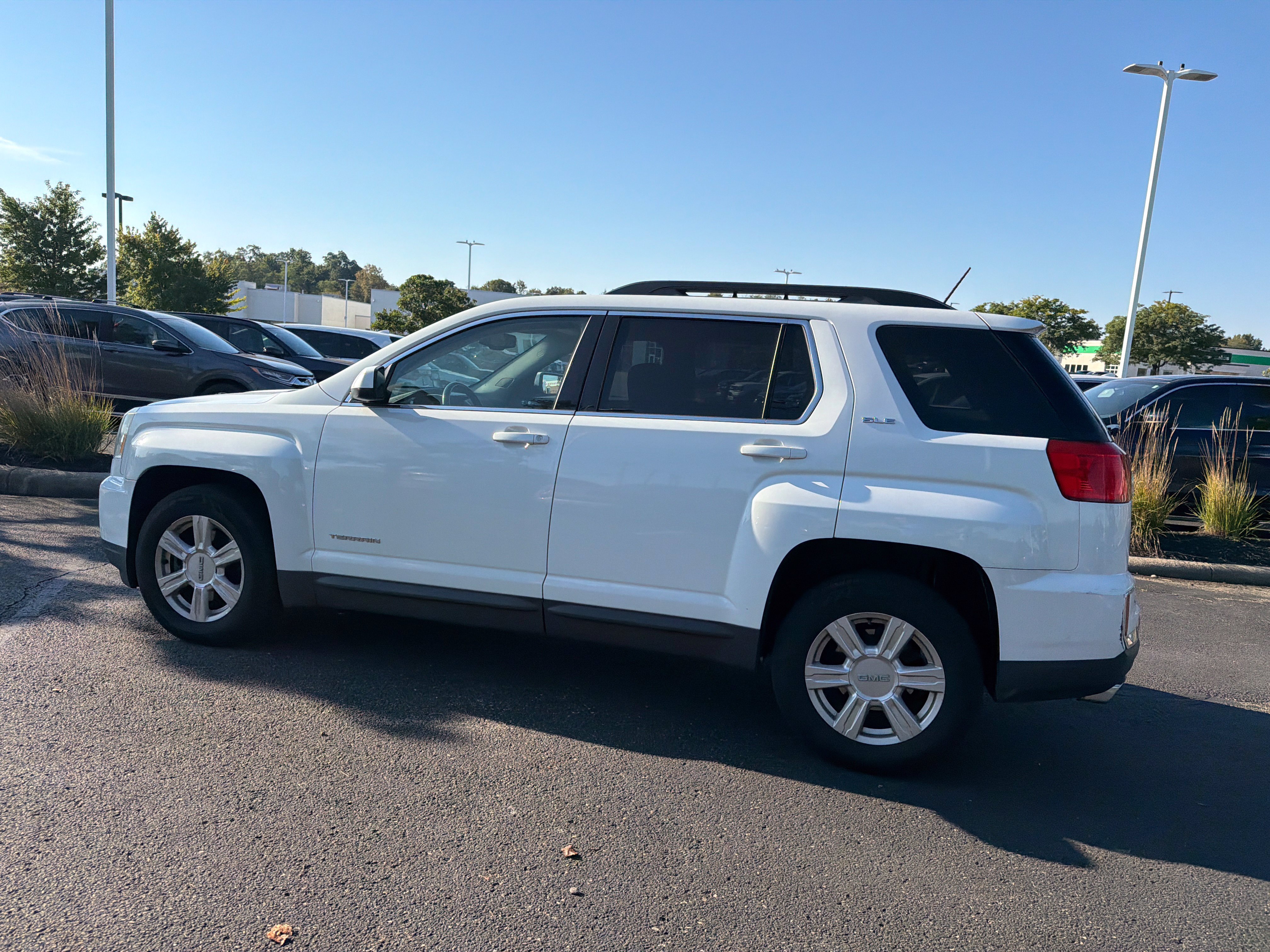 Used 2016 GMC Terrain SLE w/ Convenience Package FWD image 15