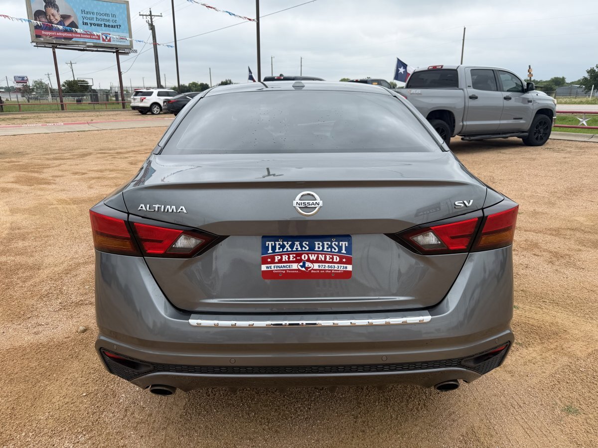 Used 2021 Nissan Altima 2.5 SV w/ SV Premium Package FWD image 7