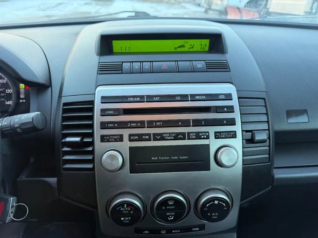 Used 2010 MAZDA MAZDA5 Sport image 6