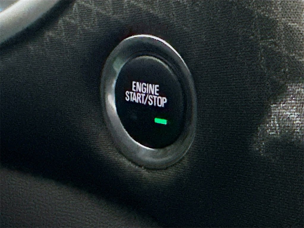 Used 2023 Chevrolet Malibu LT image 27
