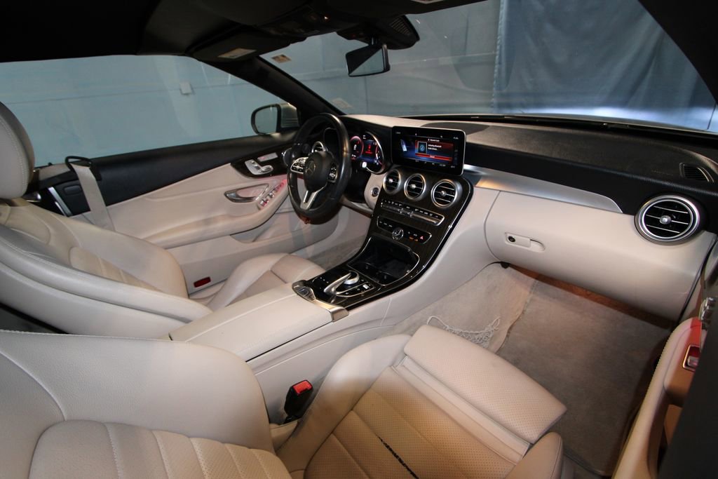 Used 2020 Mercedes-Benz C 300 Cabriolet image 24
