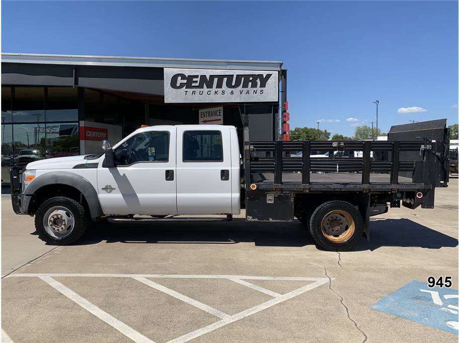 Used 2011 Ford F550 4x4 Crew Cab Super Duty w/ Payload Upgrade Pkg image 4