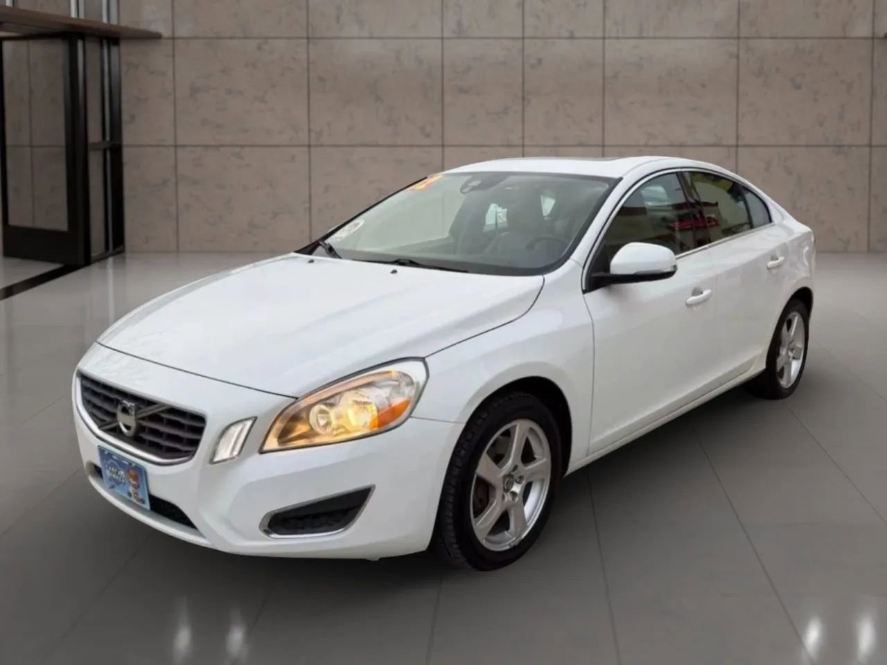 Used 2012 Volvo S60 T5 image 2