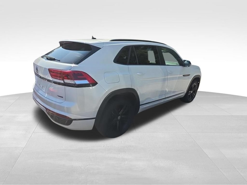 Used 2023 Volkswagen Atlas Cross Sport SEL R-Line AWD/4WD image 6