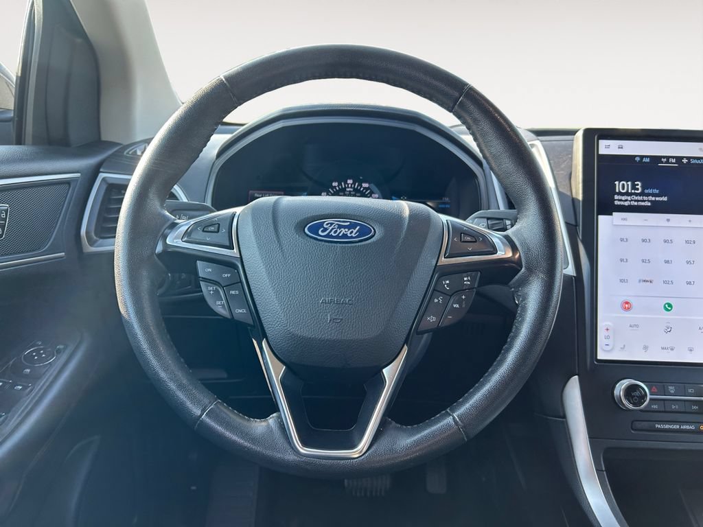Used 2024 Ford Edge SEL AWD/4WD image 12