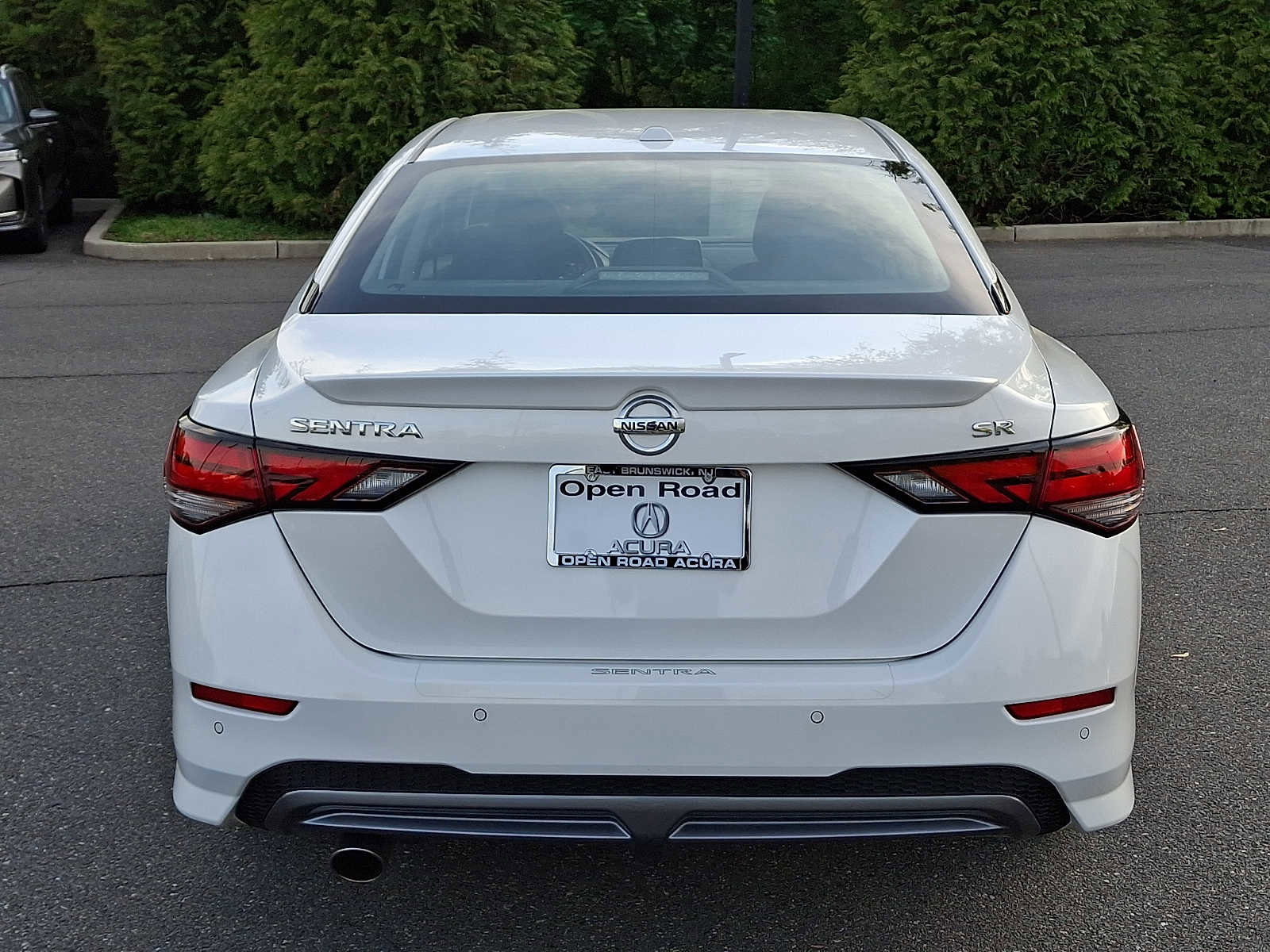 Used 2023 Nissan Sentra SR FWD image 5