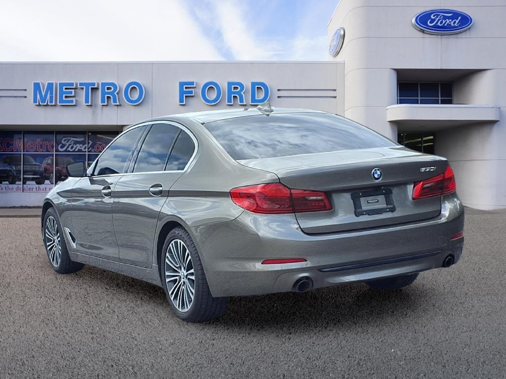 Used 2018 BMW 530i RWD image 5