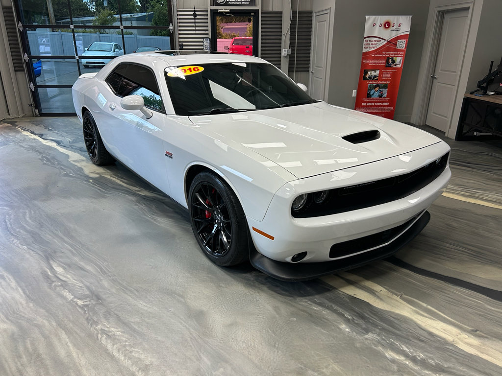 Used 2016 Dodge Challenger SRT w/ Technology Group
