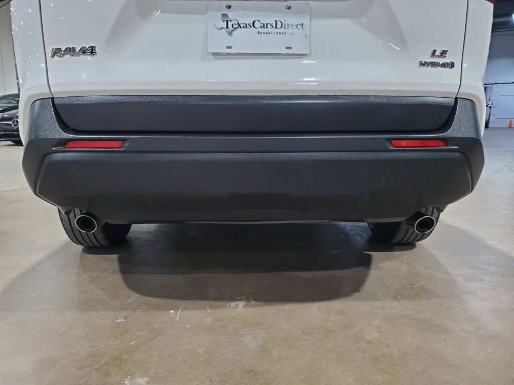 Used 2019 Toyota RAV4 LE AWD/4WD image 26