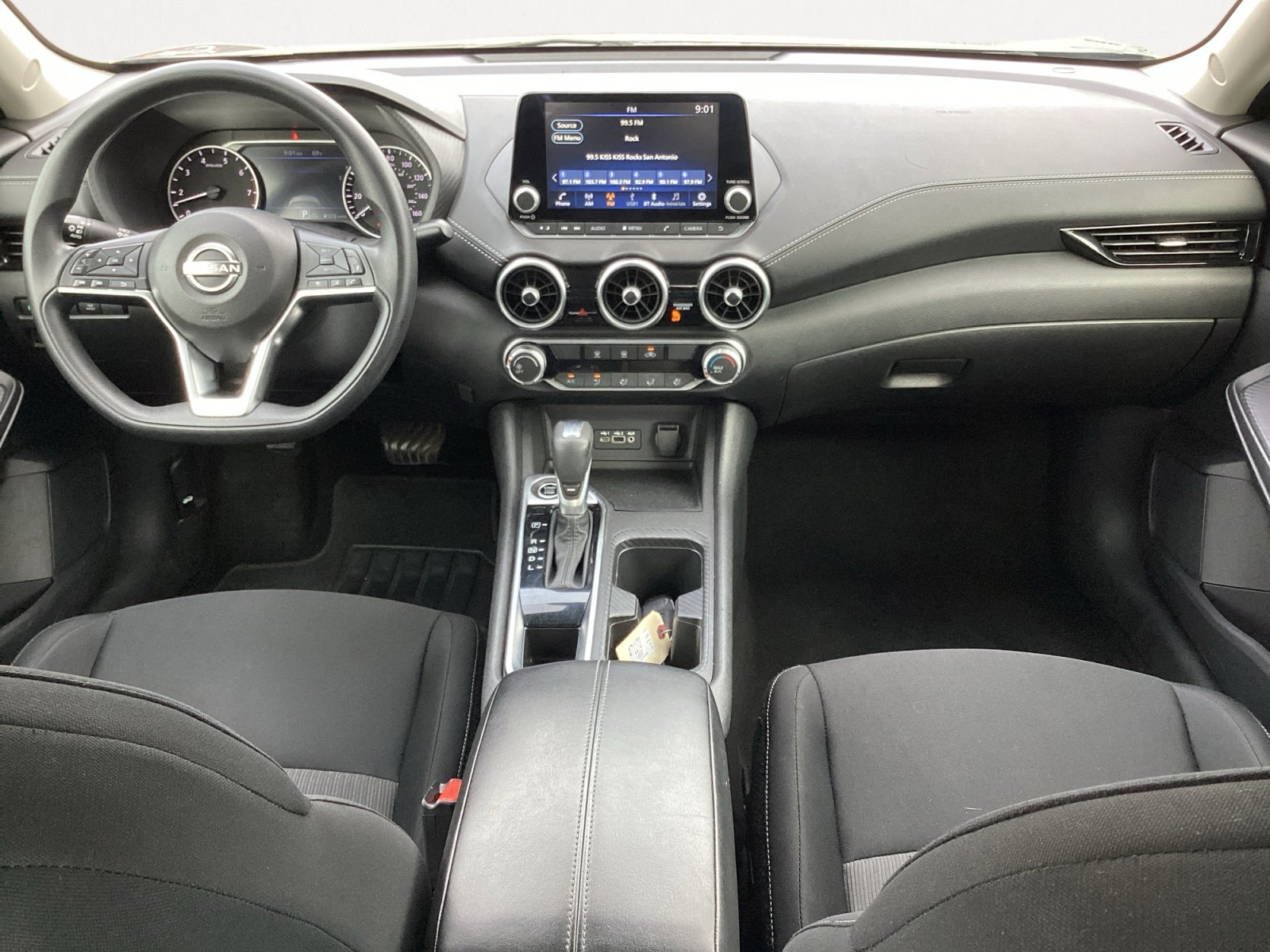 Used 2024 Nissan Sentra SV FWD image 4