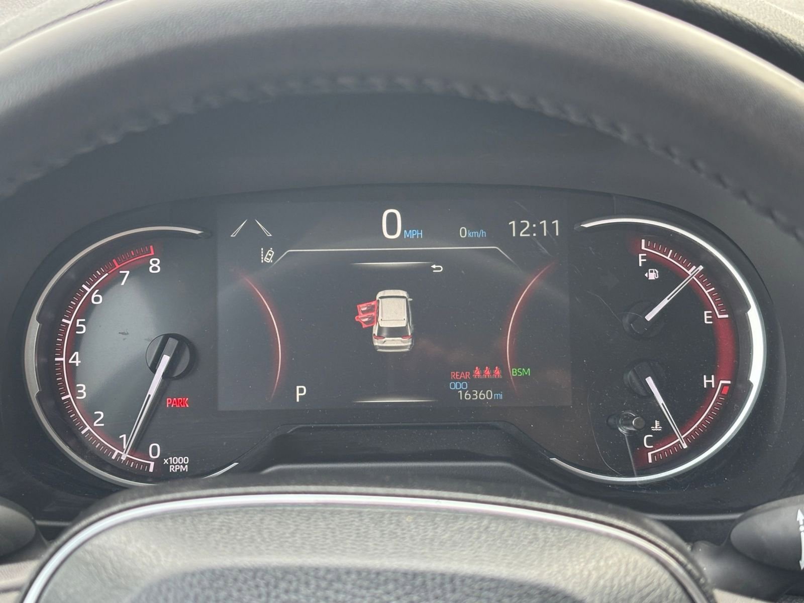 Used 2025 Toyota RAV4 XLE image 36