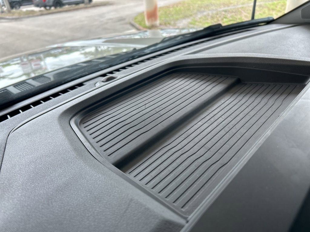 Used 2025 Ford F350 XLT image 46