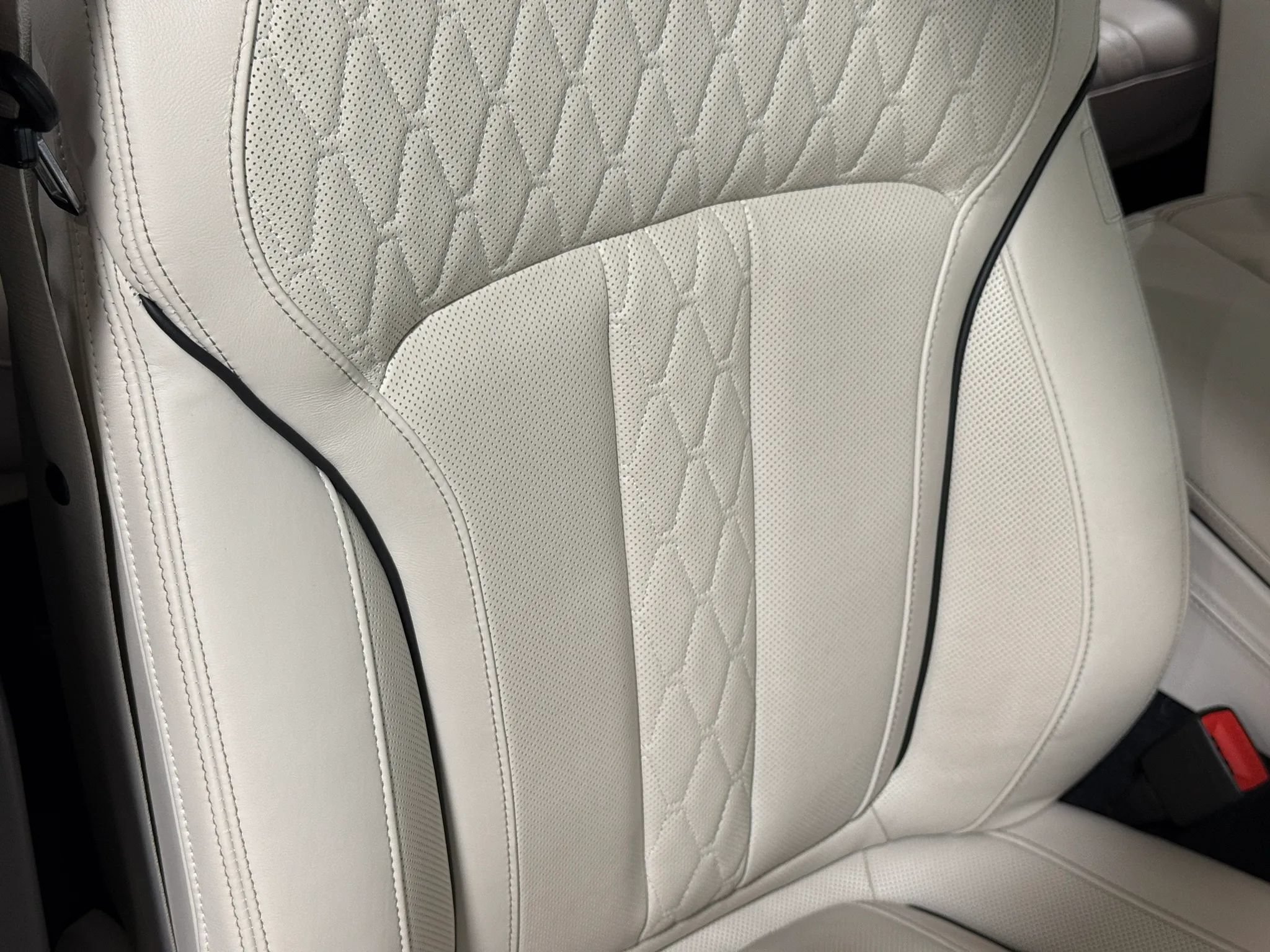 Used 2020 BMW X7 M50i w/ Executive Package AWD/4WD image 58