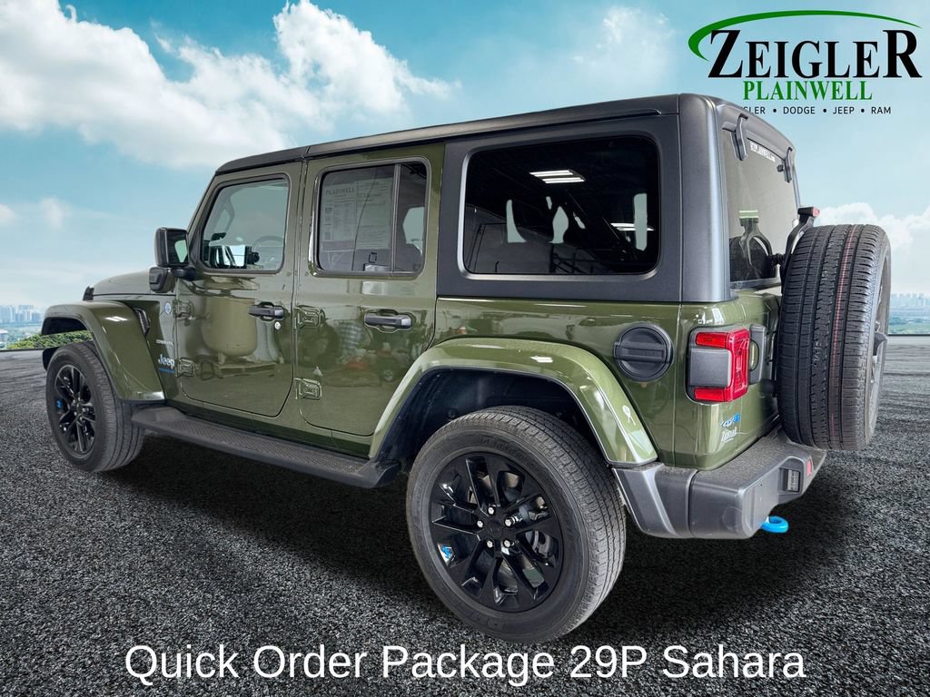 Used 2023 Jeep Wrangler Unlimited Sahara w/ Cold Weather Group AWD/4WD image 3