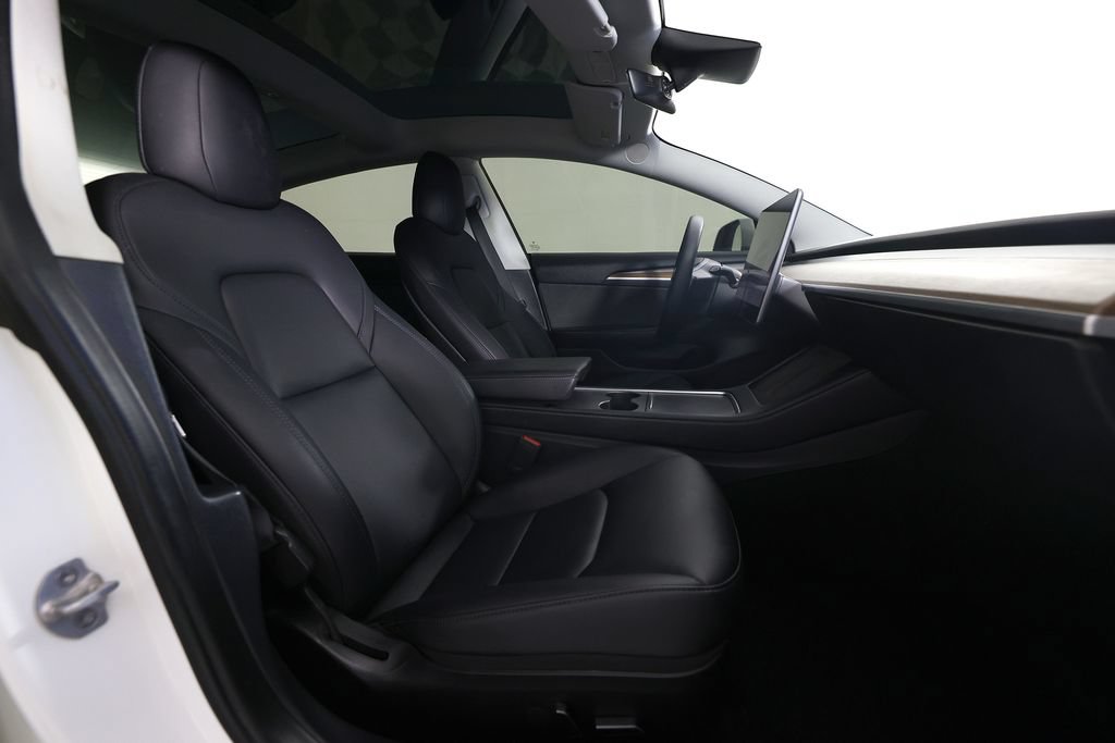 Used 2022 Tesla Model 3 Performance AWD/4WD image 10
