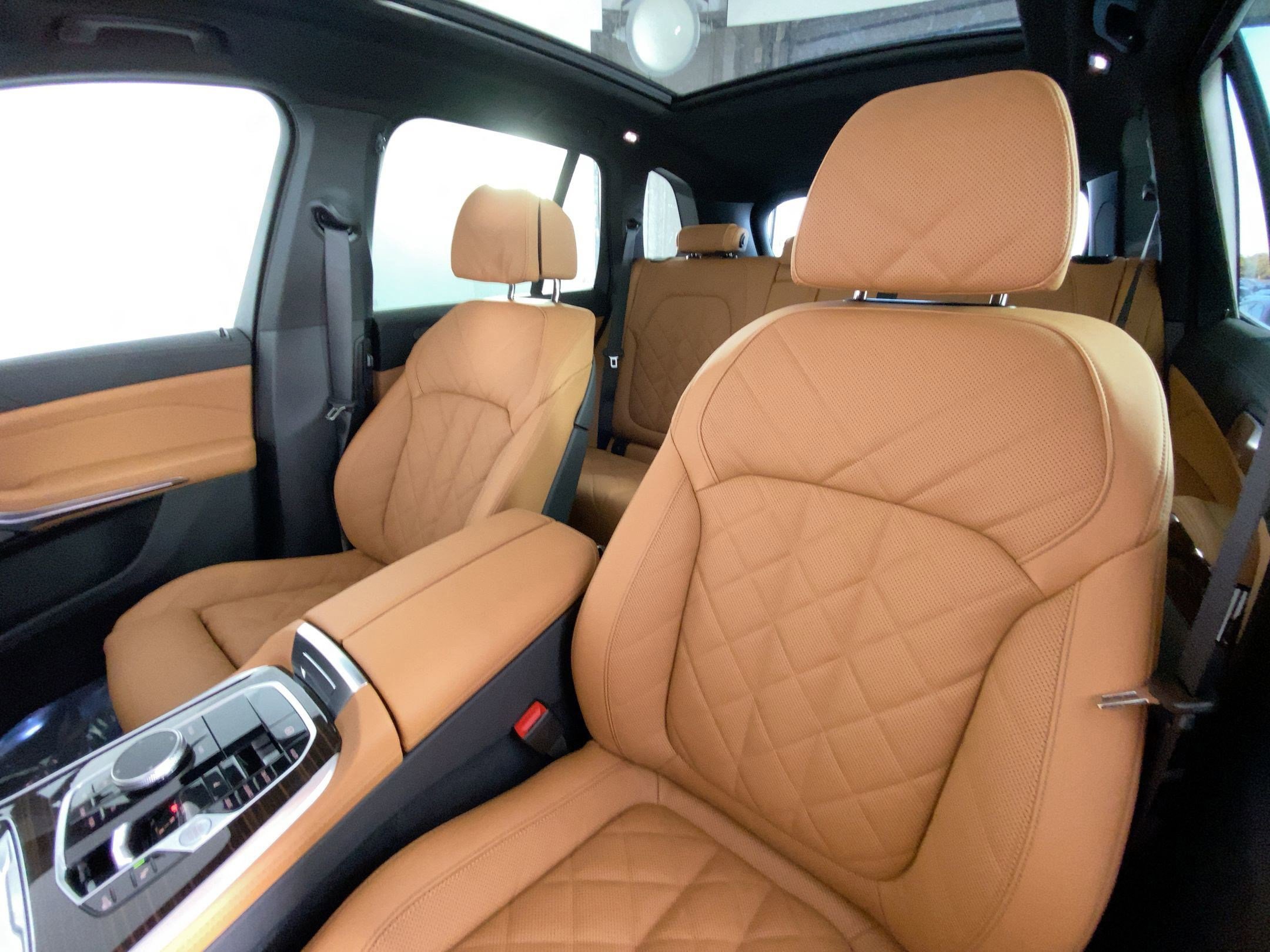 Used 2026 BMW X5 sDrive40i w/ Climate Comfort Package image 22