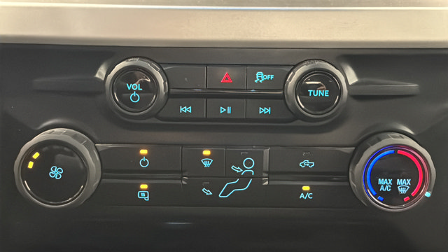 Used 2025 Ford F350 XL w/ XL Off-Road Package AWD/4WD image 17