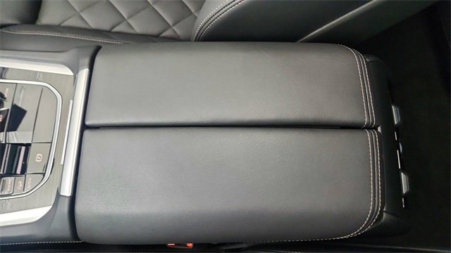 Used 2024 BMW X6 xDrive40i w/ Premium Package image 57