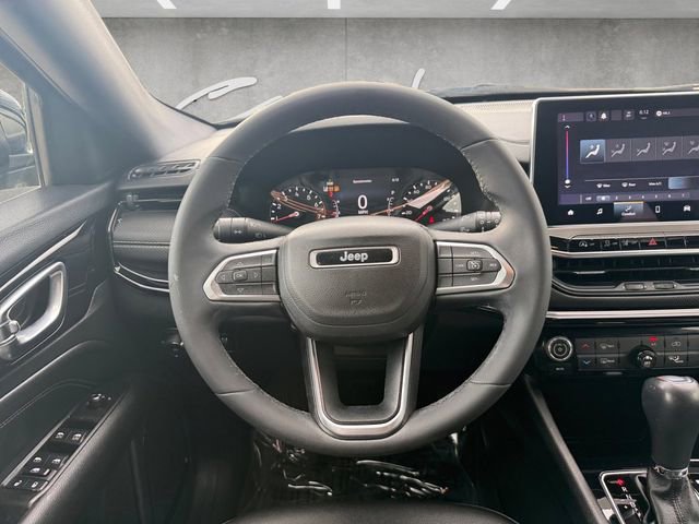 Used 2022 Jeep Compass Altitude image 21