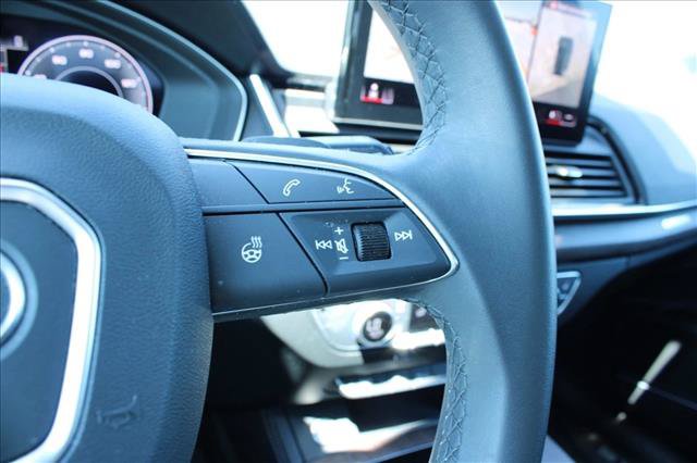Used 2022 Audi Q5 2.0T Premium Plus w/ Premium Plus Package AWD/4WD image 23