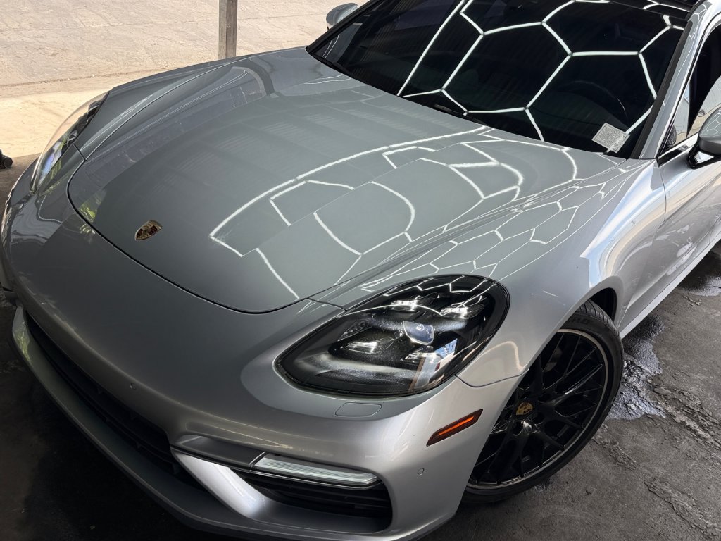 Used 2018 Porsche Panamera Turbo AWD/4WD image 32