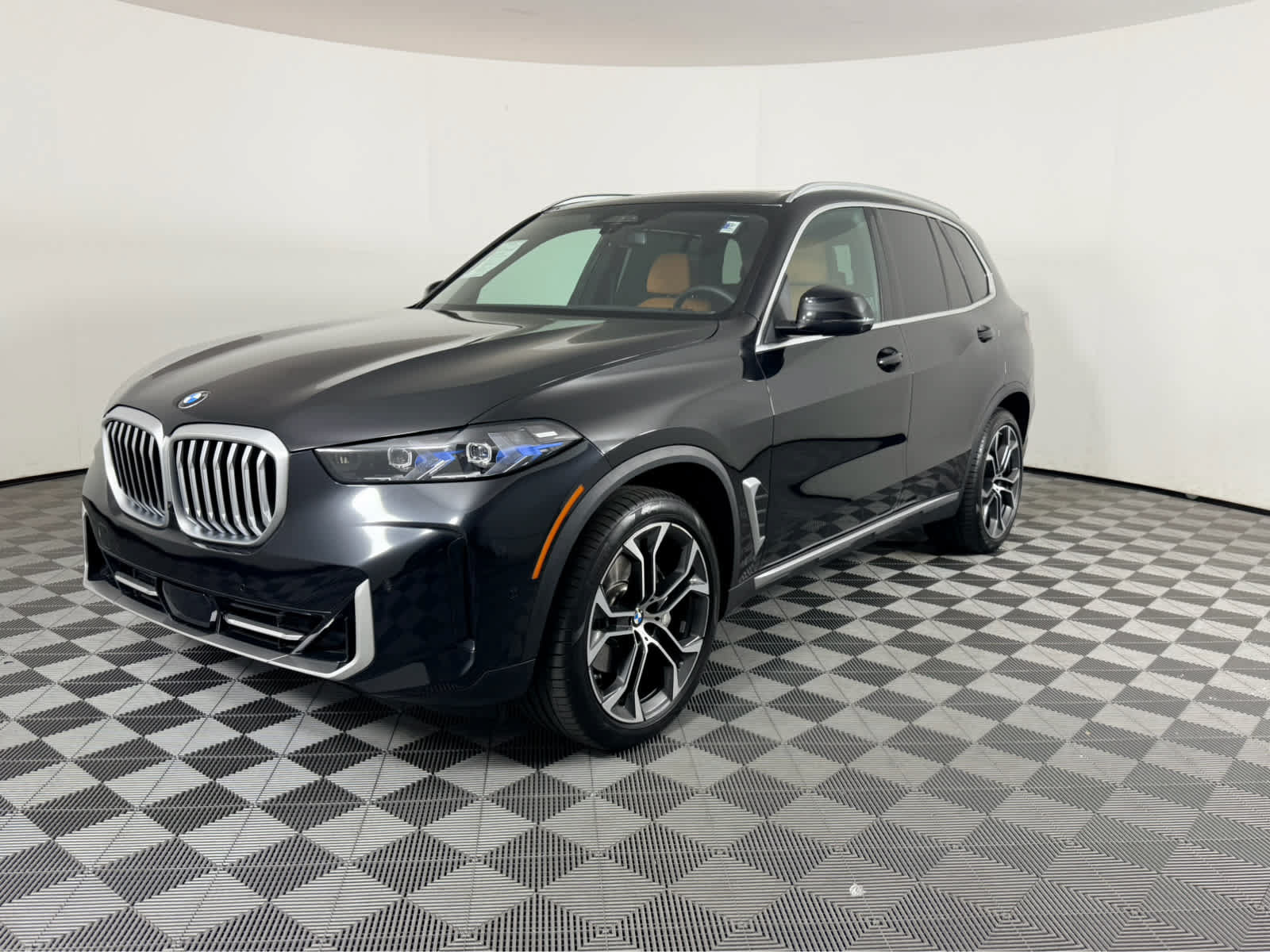 Used 2026 BMW X5 xDrive40i AWD/4WD image 7