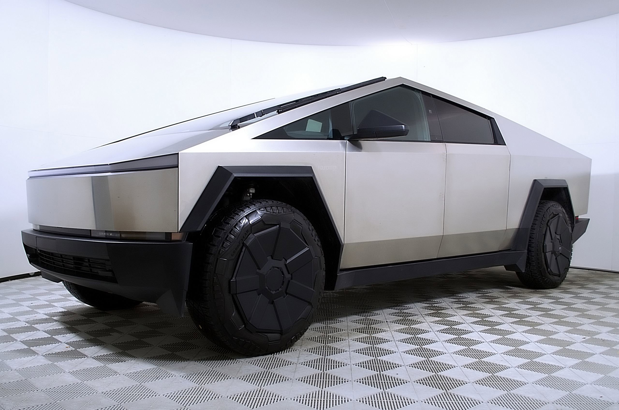 Used 2024 Tesla Cybertruck Cyberbeast image 2