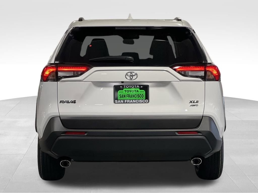 New 2025 Toyota RAV4 XLE image 4